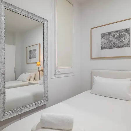 Apartamento U-nique Creu Coberta Ii Barcelona