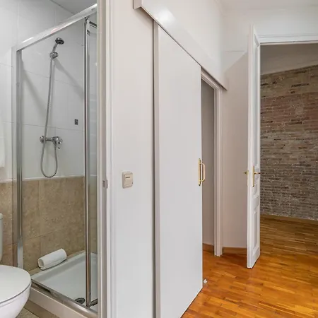 Apartment U-nique Creu Coberta Ii Barcelona